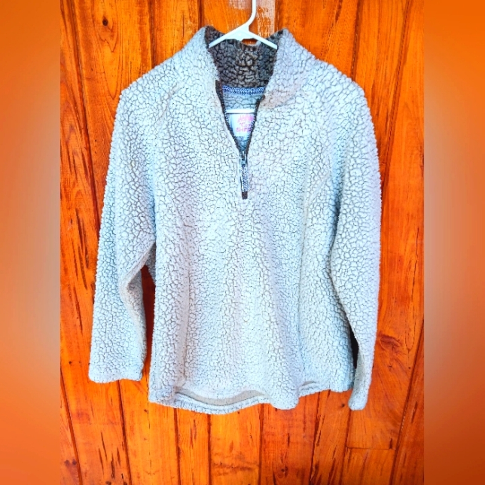 Cream/Beige Cozy Sherpa Pull over (LiKE NEW)